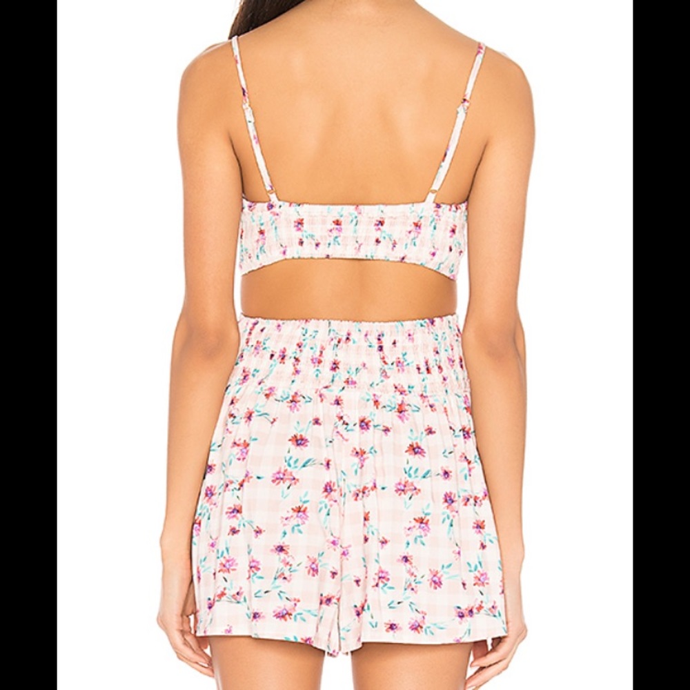 NWT Lovers and Friends Cacia top - Picture 2 of 6